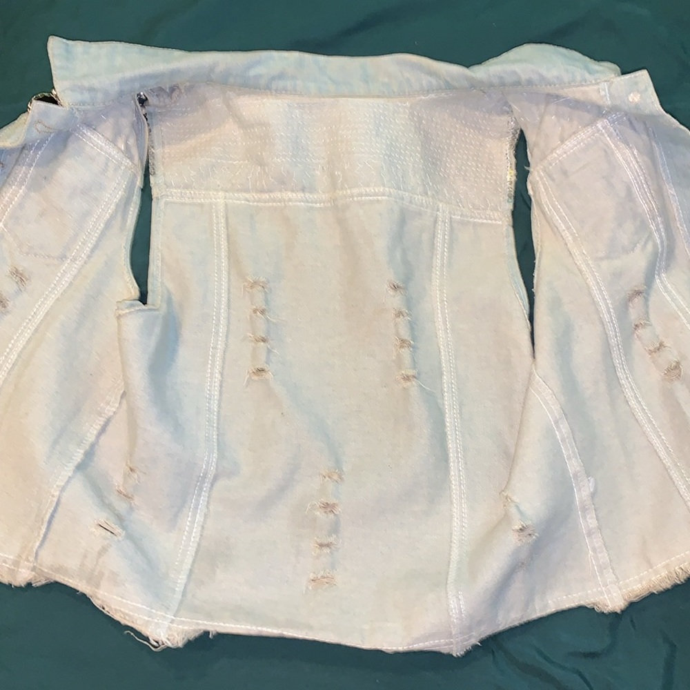 Vintage distressed  jean vest - Picture 6 of 10